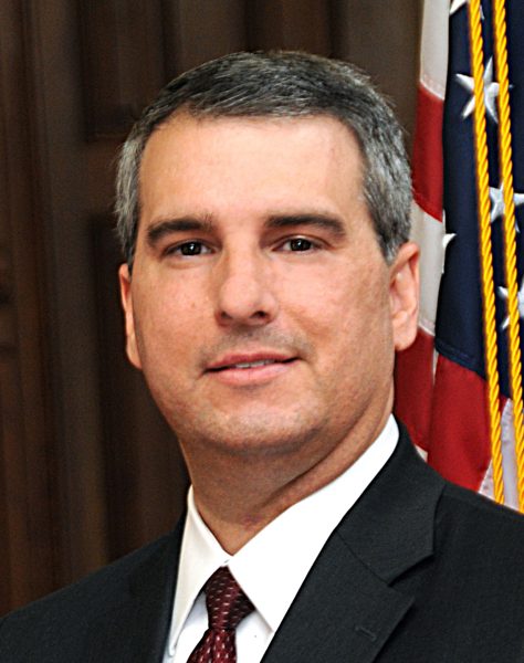 Official portrait of John Carson