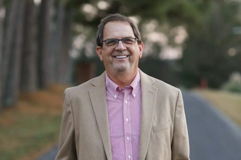 Official portrait of Lanny Thomas