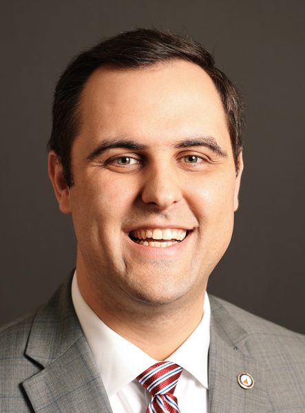 Official portrait of Martin Momtahan